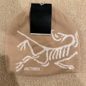 Arc'teryx tan Fernie Toque Beanie